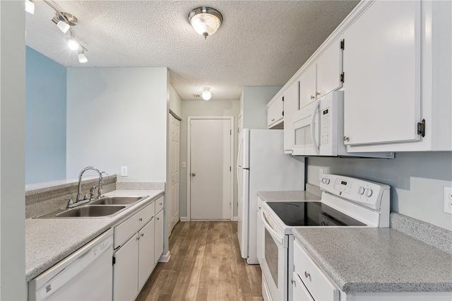 201 Foxwood Drive, Kingsland, GA 31548