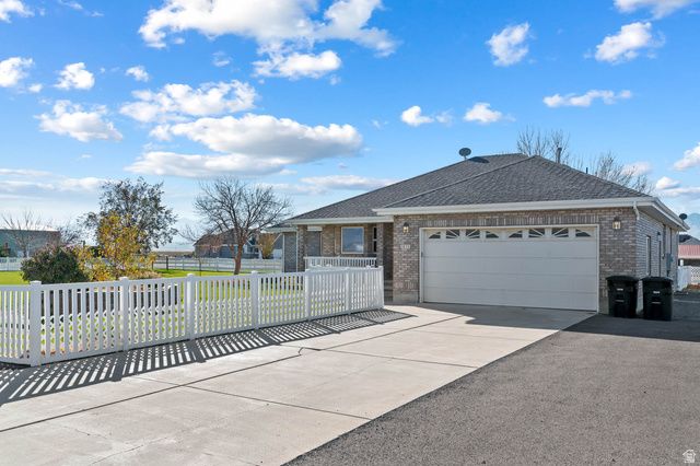 3675 N GUNDERSEN CIR, Erda, UT 84029