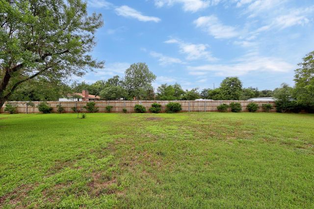 1411 Shenandoah DR, Cedar Park, TX 78613