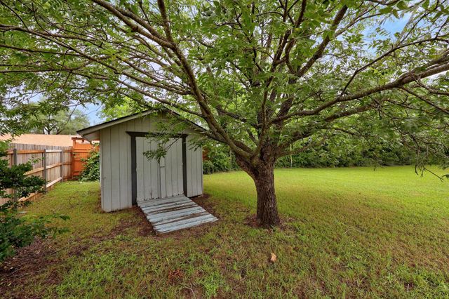 1411 Shenandoah DR, Cedar Park, TX 78613