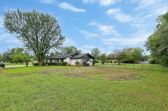 1411 Shenandoah DR, Cedar Park, TX 78613