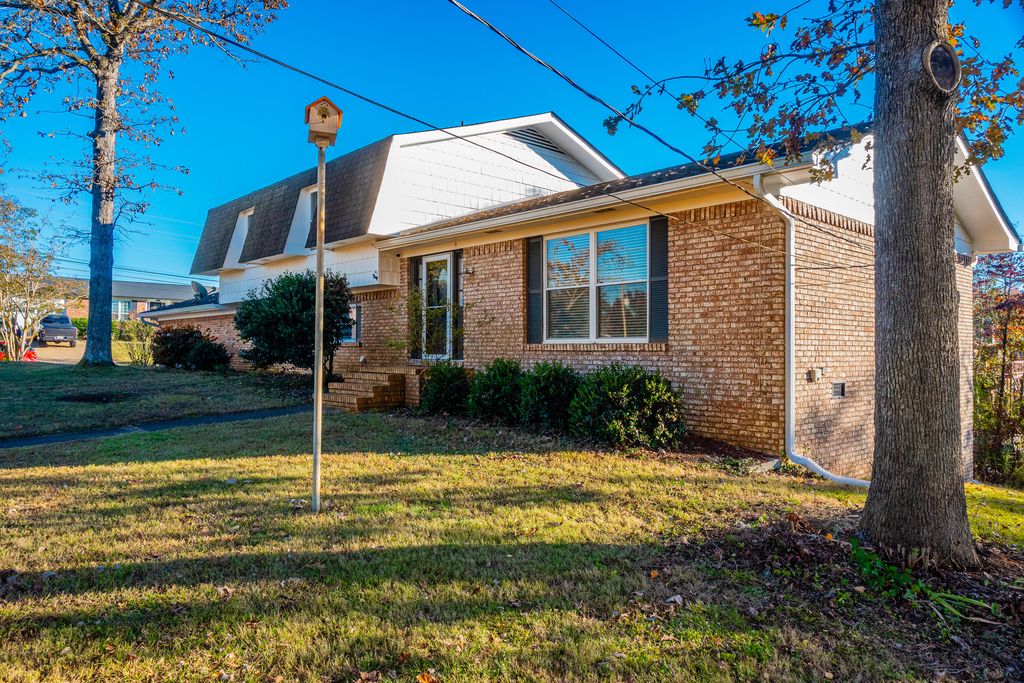 2830 Saint Lawrence Road, Chattanooga, TN 37421
