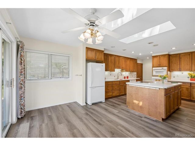 1152 S Vancouver Way, Lakewood, CO 80228