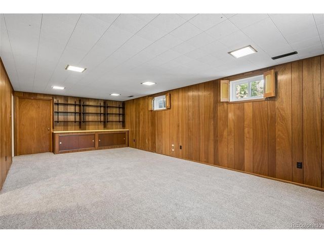 1152 S Vancouver Way, Lakewood, CO 80228