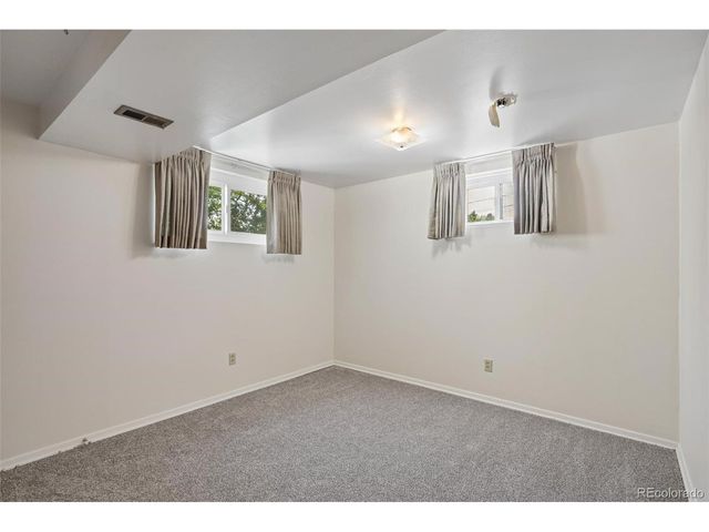 1152 S Vancouver Way, Lakewood, CO 80228