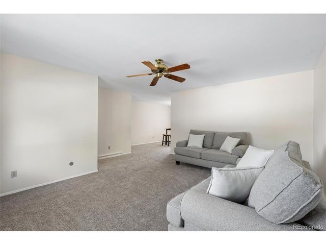 1152 S Vancouver Way, Lakewood, CO 80228