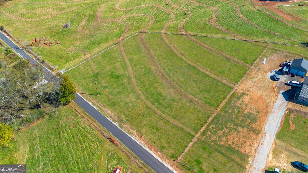 687 Hoods Academy Road, Commerce, GA 30529