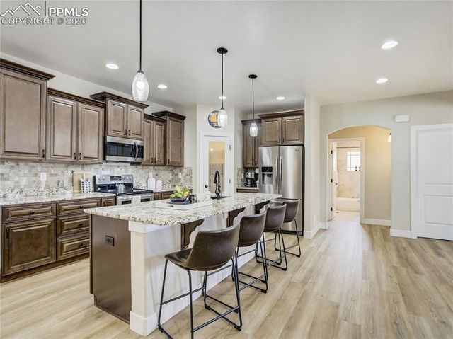 746 N Walnut Street, Colorado Springs, CO 80905