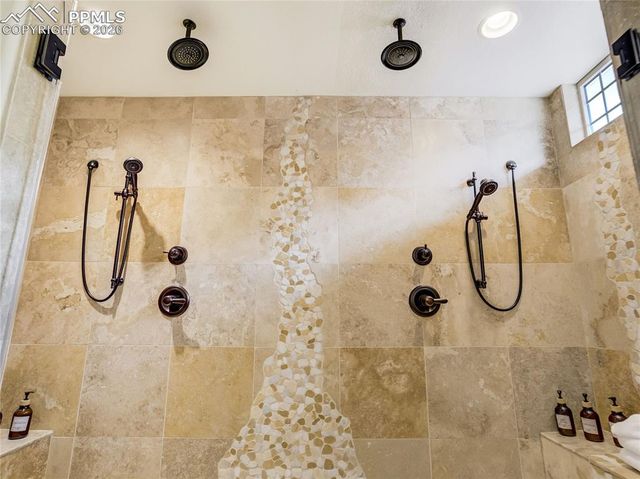 746 N Walnut Street, Colorado Springs, CO 80905