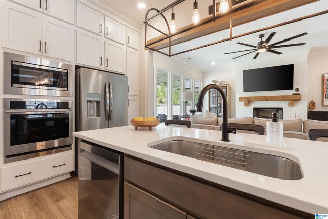 1033 CLIFTON ROAD, Hoover, AL 35244