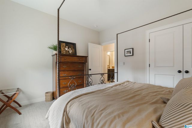 1033 CLIFTON ROAD, Hoover, AL 35244