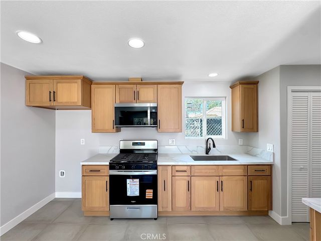 4187 Dwight Avenue, Riverside, CA 92507