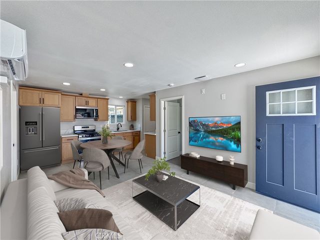 4187 Dwight Avenue, Riverside, CA 92507