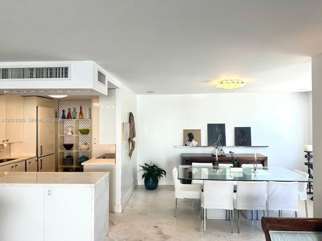 150 Ocean Lane Dr 2A, Key Biscayne, FL 33149