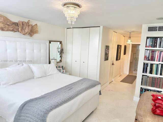 150 Ocean Lane Dr 2A, Key Biscayne, FL 33149