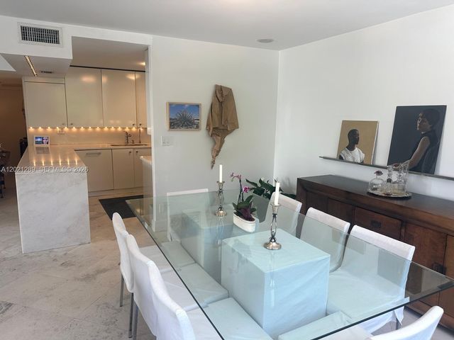 150 Ocean Lane Dr 2A, Key Biscayne, FL 33149