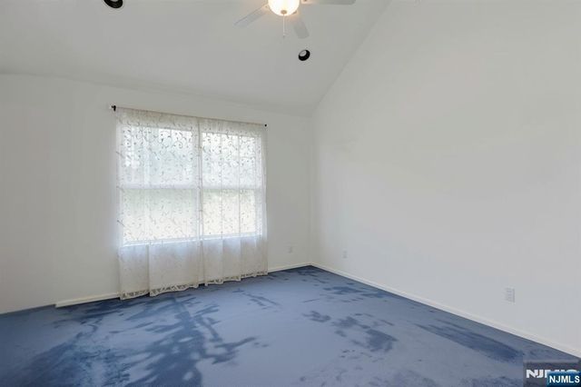 14 Summit Court, Hackensack, NJ 07601