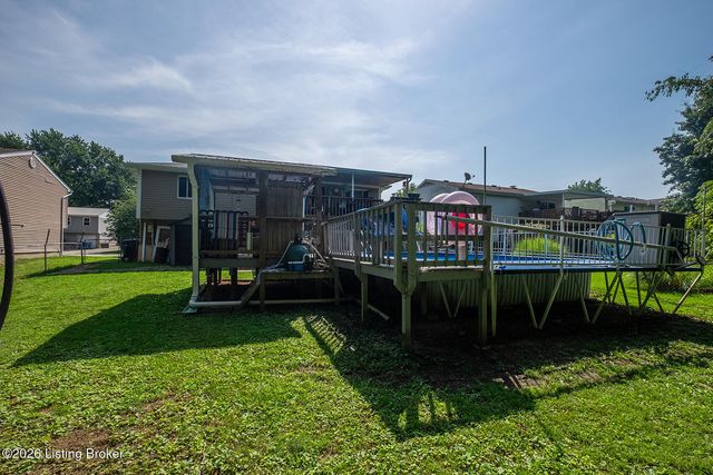 5504 Sprigwood Ln, Louisville, KY 40291