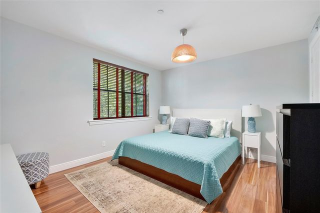 430 NE 7th Avenue 430, Fort Lauderdale, FL 33301