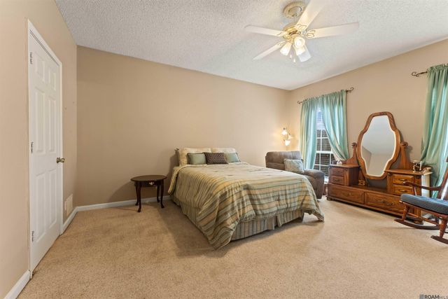 15312 Summerwood Ave, Baton Rouge, LA 70817