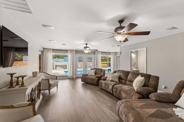 804 Mars Street, Destin, FL 32541