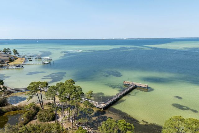 804 Mars Street, Destin, FL 32541