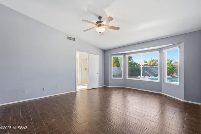 8667 N Golden Moon Way, Tucson, AZ 85743