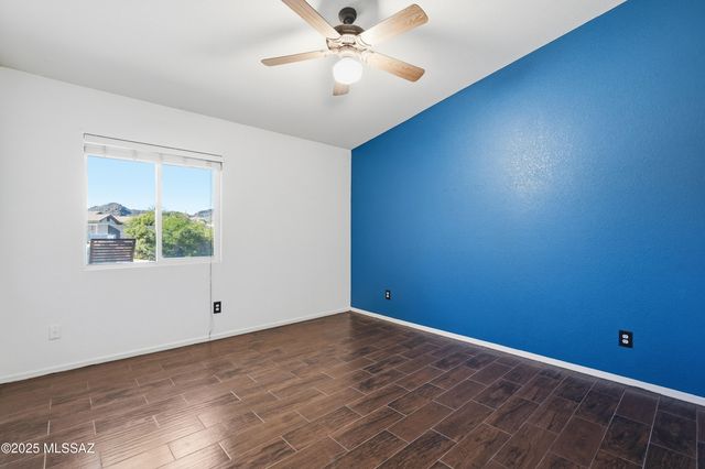 8667 N Golden Moon Way, Tucson, AZ 85743