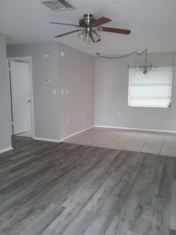 9244 BARRINGTON LANE, Port Richey, FL 34668