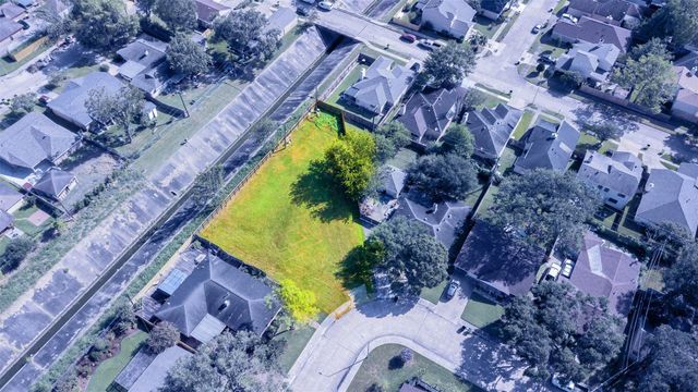 15314 E Ritter Circle, Houston, TX 77071