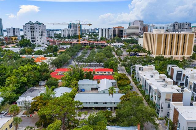 308 OHIO PLACE 6, Sarasota, FL 34236