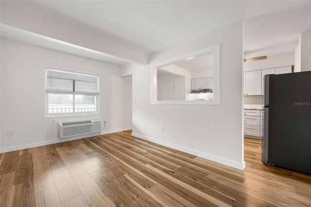 308 OHIO PLACE 6, Sarasota, FL 34236