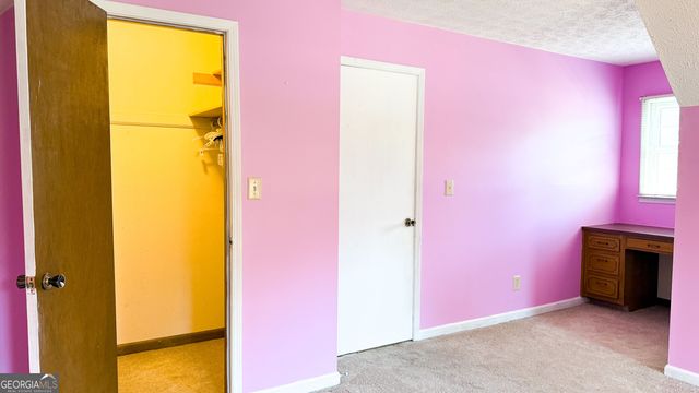 5931 Brassie Ridge Lane, Ellenwood, GA 30294