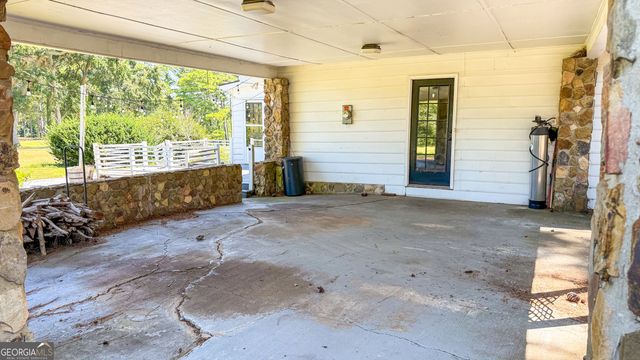 5931 Brassie Ridge Lane, Ellenwood, GA 30294