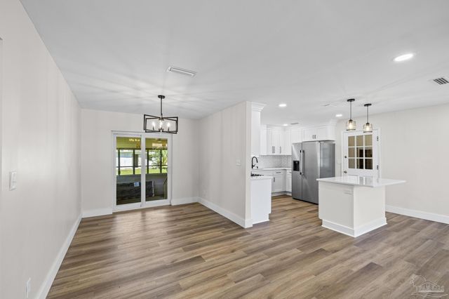 3200 E Avery St, Pensacola, FL 32503