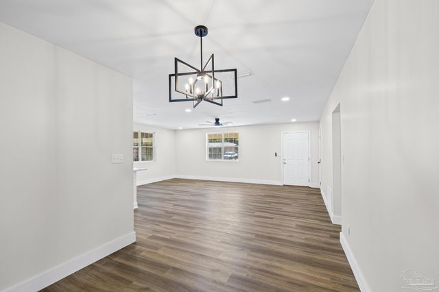 3200 E Avery St, Pensacola, FL 32503