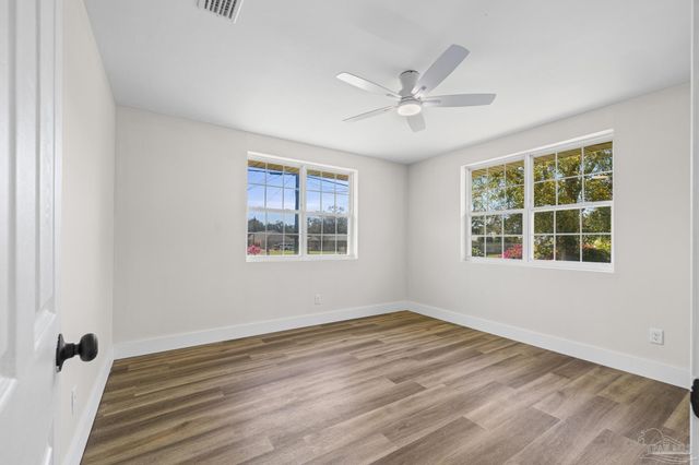 3200 E Avery St, Pensacola, FL 32503