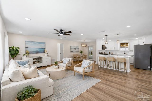 3200 E Avery St, Pensacola, FL 32503