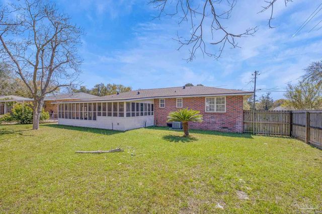 3200 E Avery St, Pensacola, FL 32503