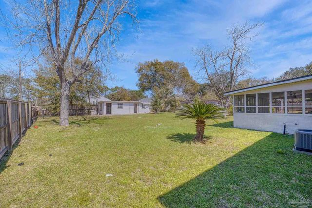 3200 E Avery St, Pensacola, FL 32503