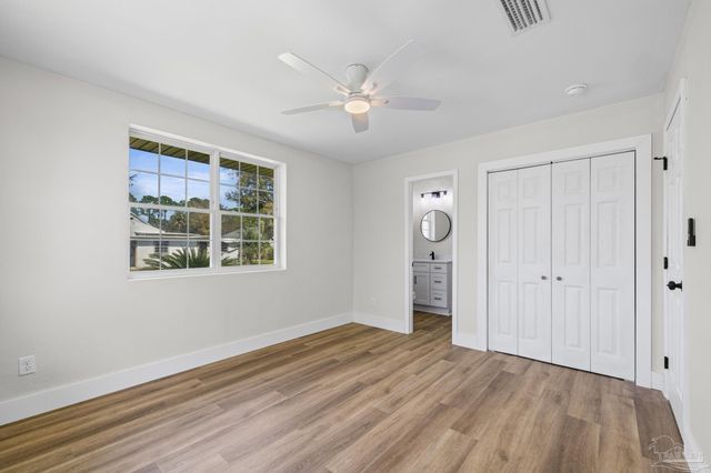 3200 E Avery St, Pensacola, FL 32503