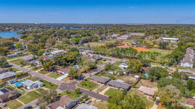3200 E Avery St, Pensacola, FL 32503
