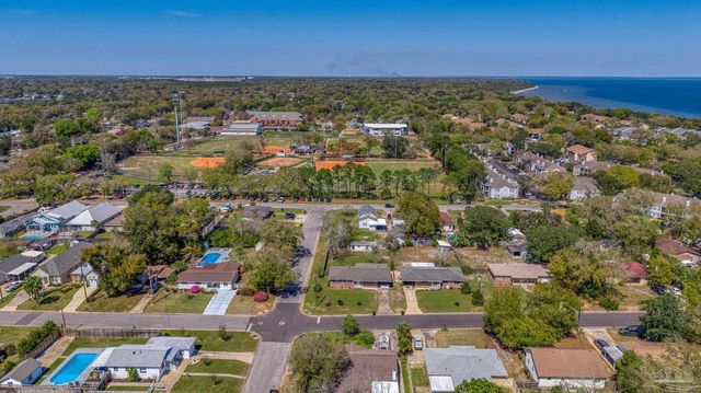 3200 E Avery St, Pensacola, FL 32503