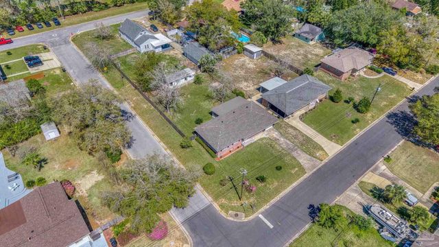 3200 E Avery St, Pensacola, FL 32503