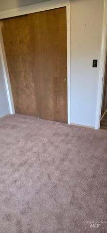 517 S Lawrence Ave, Boise, ID 83709