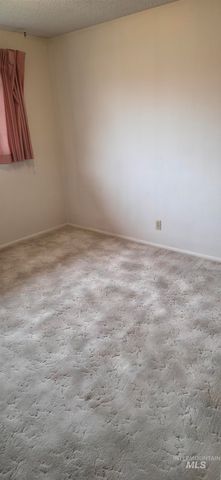 517 S Lawrence Ave, Boise, ID 83709