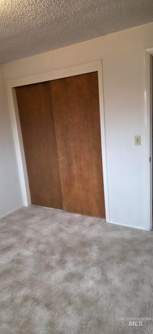 517 S Lawrence Ave, Boise, ID 83709