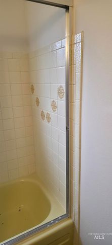 517 S Lawrence Ave, Boise, ID 83709