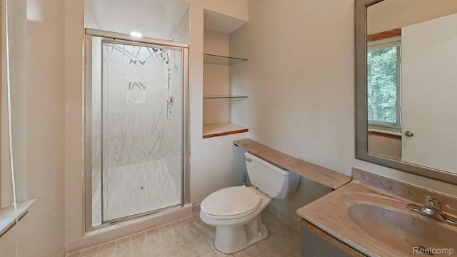 5609 Culpepper Drive, West Bloomfield Charter Township, MI 48322
