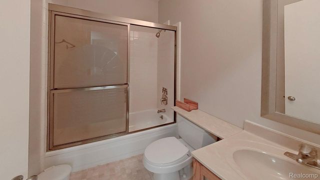5609 Culpepper Drive, West Bloomfield Charter Township, MI 48322